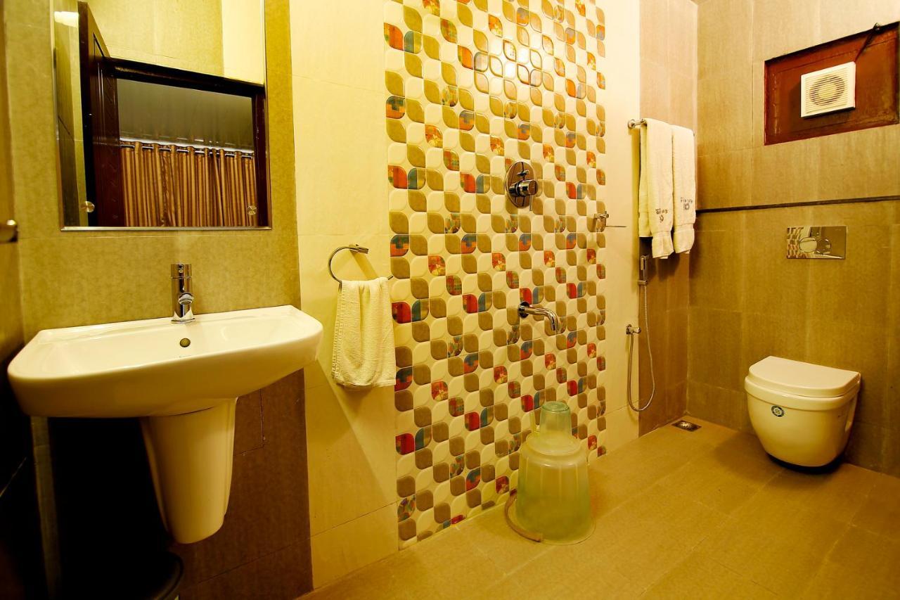 Del-679 Hotell Munnar Eksteriør bilde
