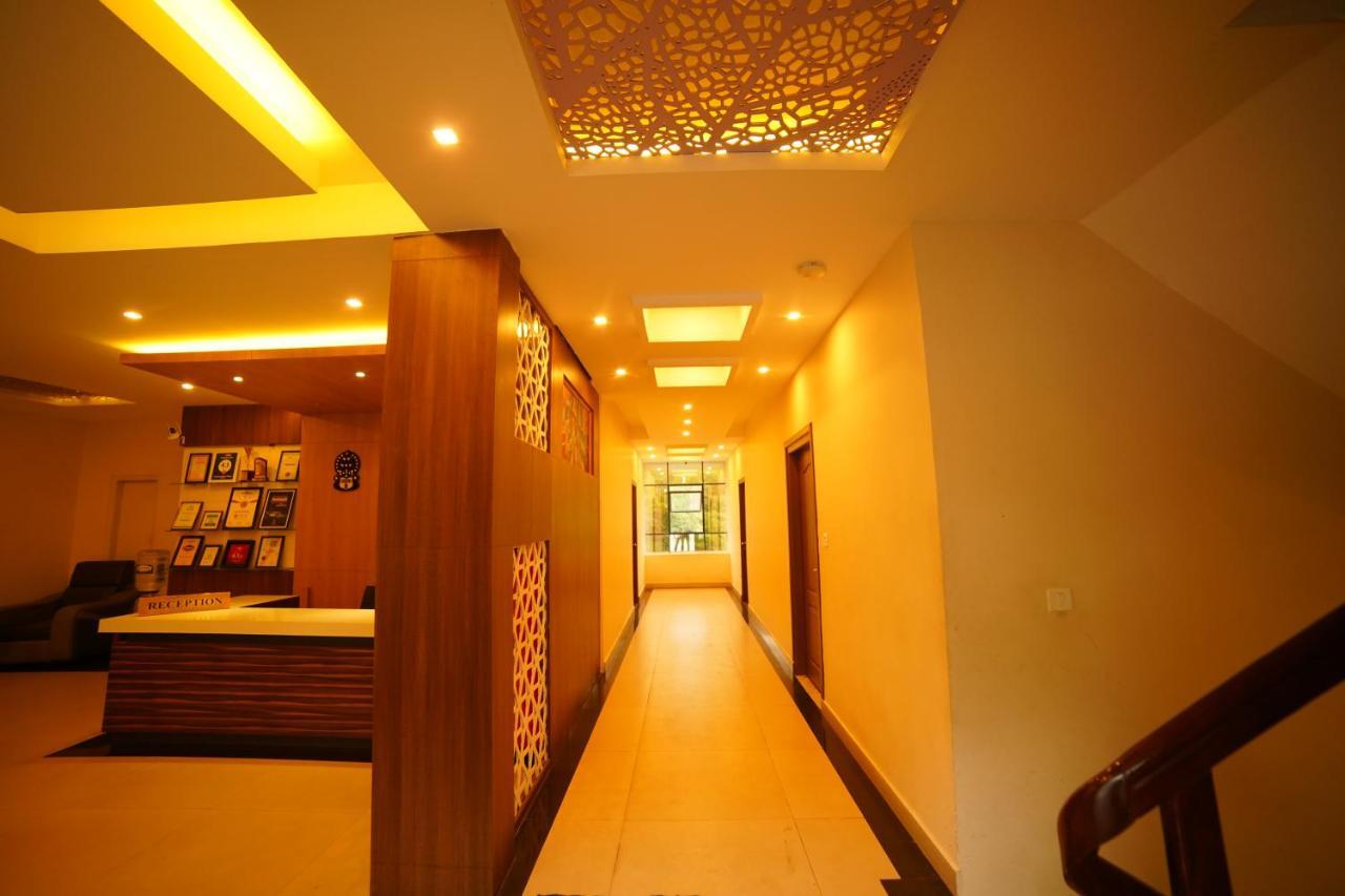 Del-679 Hotell Munnar Eksteriør bilde