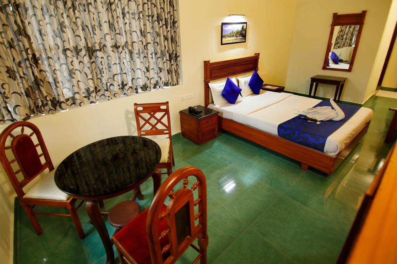 Del-679 Hotell Munnar Eksteriør bilde