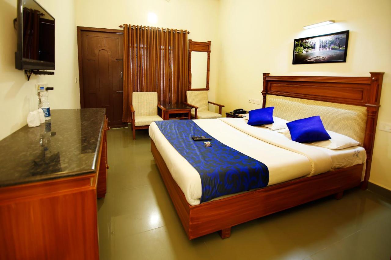 Del-679 Hotell Munnar Eksteriør bilde