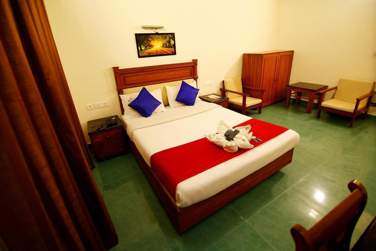 Del-679 Hotell Munnar Eksteriør bilde